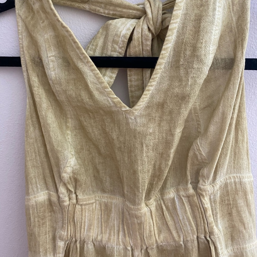 Free People Greenish yellow Sleeveless Tie-Back jumpsuit. Size L.